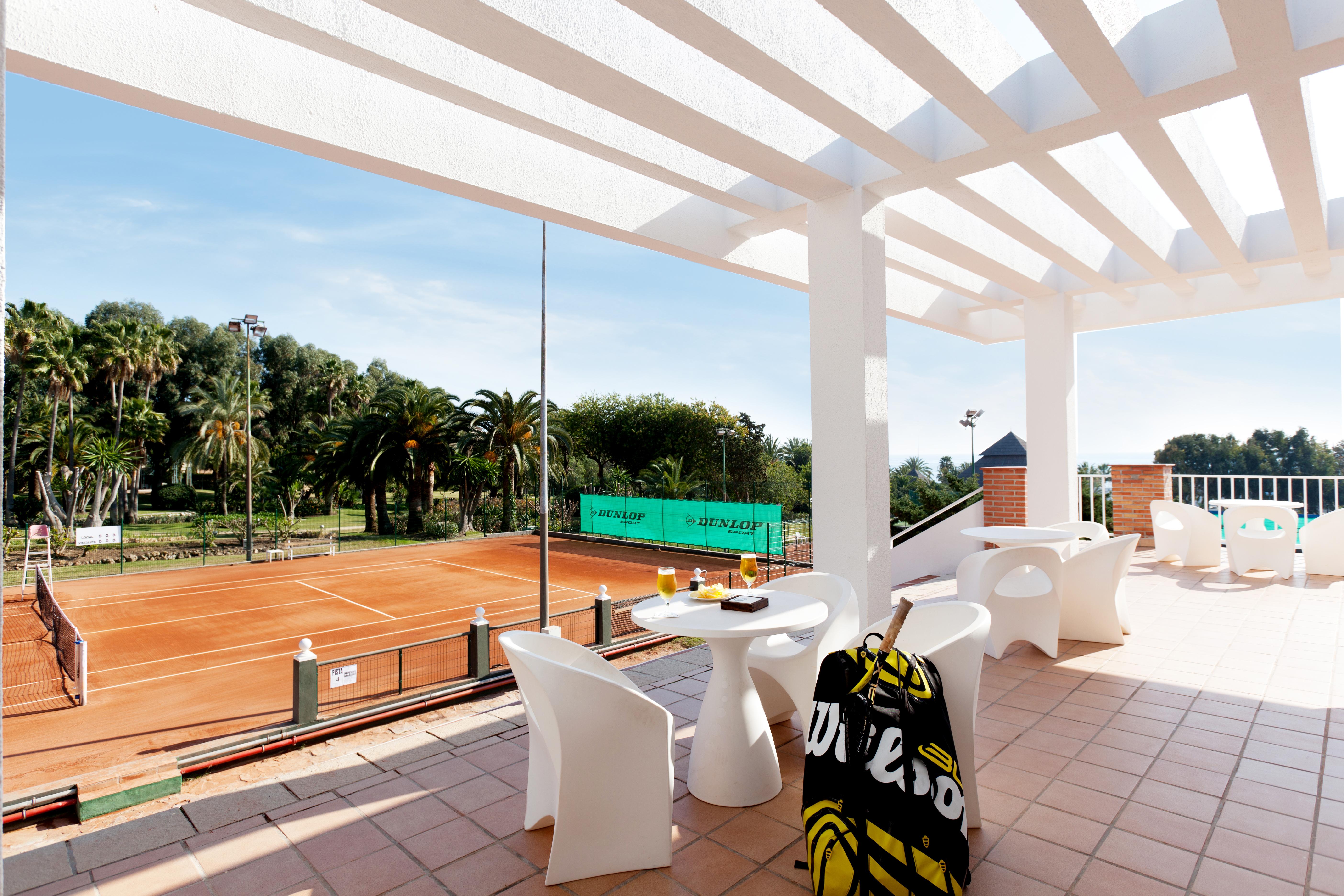 Hotel The Oasis By Don Carlos (adults Only) Marbella